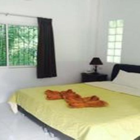 Baansuan Rimnam Resort Krabi town Extérieur photo